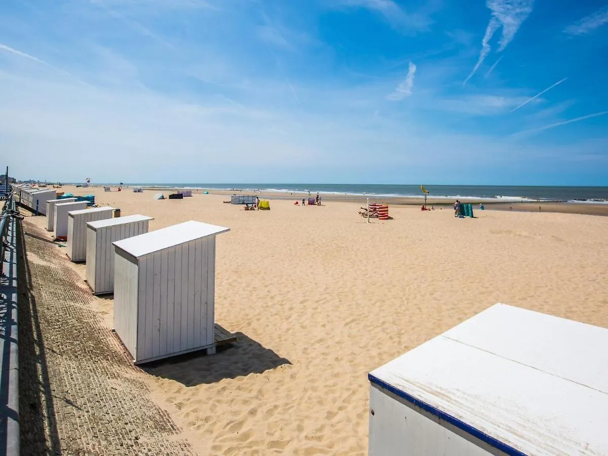 Cosy Apartment On The Seafront Middelkerke Belgium
