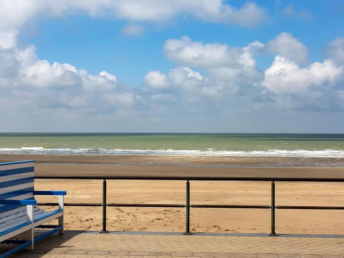 Cosy Apartment On The Seafront Middelkerke Belgium